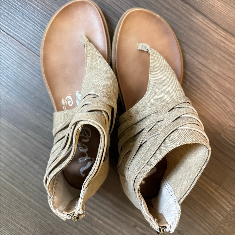 Very G Tan Sandals with Unique Strap Design